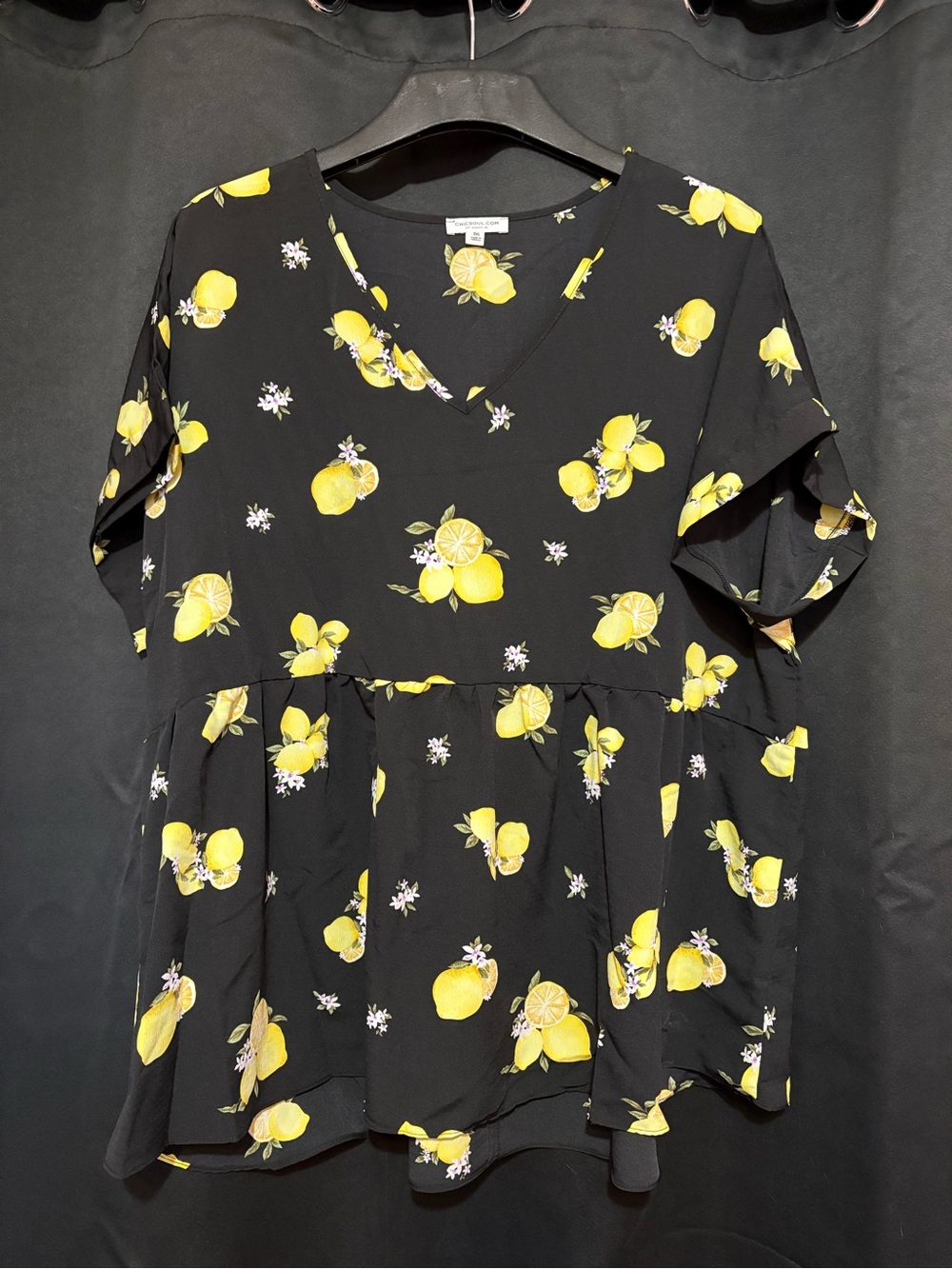 Chic Soul Black Lemon Print V-Neck Peplum Top